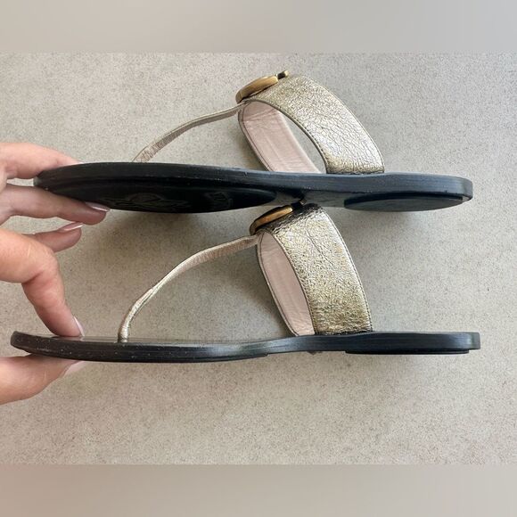 Gucci GG Marmont Sandals Metallic Gold Leather Thong Flats Flip Flops Size 36.5 - Picture 5 of 11